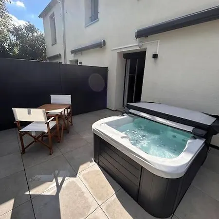 La Secrete Et Son Abrite * Нанси