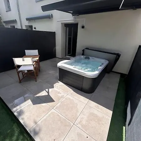 Apartment La Secrete Et Son Abrite *