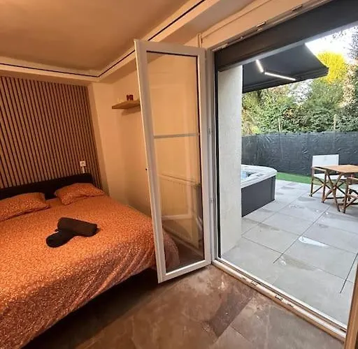 La Secrete Et Son Abrite Apartment *